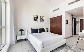 Studio Boulevard Central, City View, Downtown
